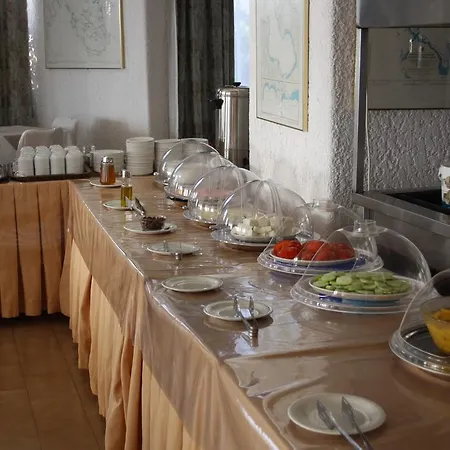 Hotel Lymiatis